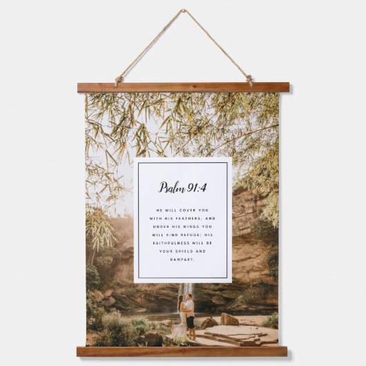 Psalm 91:4 Scripture and Custom Photo Print Hangend Wandkleed (Voorkant)