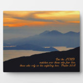 Psalms 33:18 Inspirerend Fotoplaat (Voorkant)