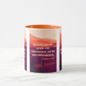 Psalms 72:2 KJV Bijbel Verse Pic Two-Tone Mok (Midden)