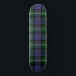 Pset Clan MacKenzie Paars Green Check Tartan Persoonlijk Skateboard<br><div class="desc">Voeg een klassieke en traditionele aanraking toe met deze gelaagde Clan MacKenzie tartan groene paarse zwarte checkskateboard. Maakt een groot geschenk of een traktatie voor jezelf. Pas het aan met je nieuwste decor dit seizoen. Contacteer de ontwerper wanneer als u van dit gewijzigde of toegevoegde ontwerp aan een verschillend product...</div>