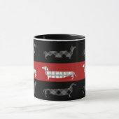 Pset Dachshunds on Red and Black Striped Mok (Midden)