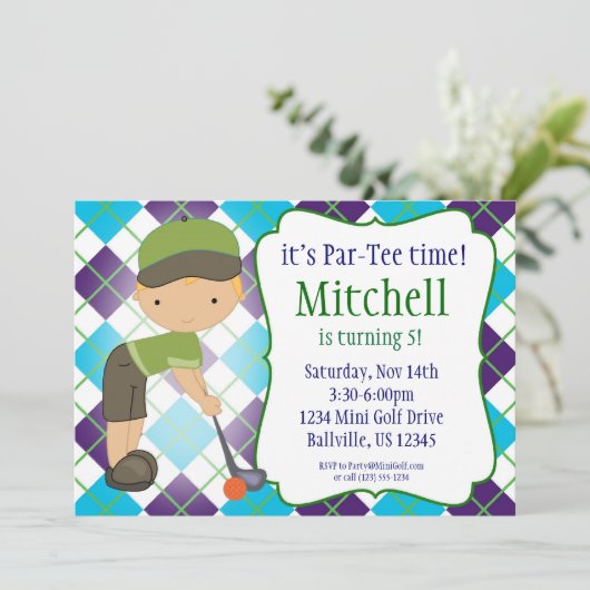 Pset Golfer Boy Golf Birthday Party Invitation Kaart (Staand voorkant)