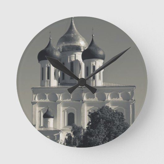 Pskov Kremlin and Trinity Cathedral Ronde Klok (Voorkant)