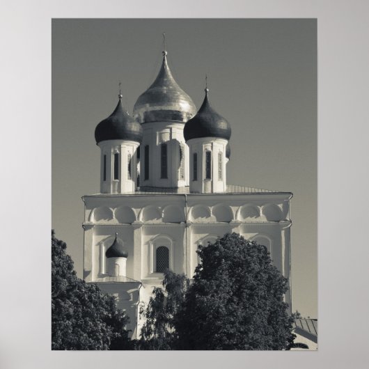 Pskov Kremlin en Troitsky Kathedraal Poster (Voorkant)