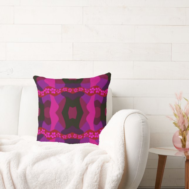 Psychedelic Daisy Chain Patchwork - Magenta Kussen (Bank)