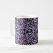 Psychedelic Pattern in Roze Koffiemok (Voorkant links)