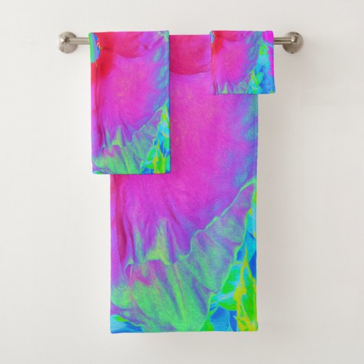 Psychedelic Pink en Red Hibiscus Flower Bad Handdoek (Insitu)