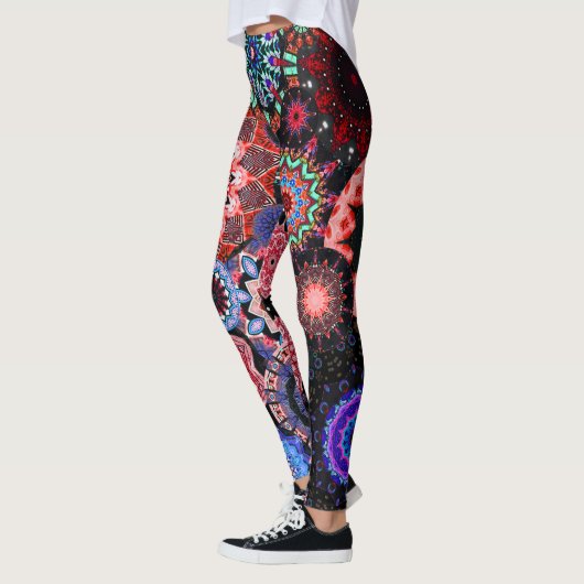 Psychedelic time leggings (Links)