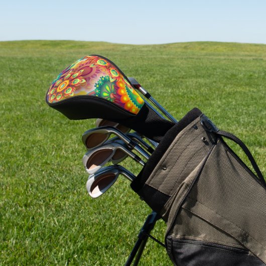 Psychedelisch bloemenpatroon golfheadcover (Insitu)