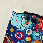 Psychedelische bunte Grafik Strandlaken (In situ)