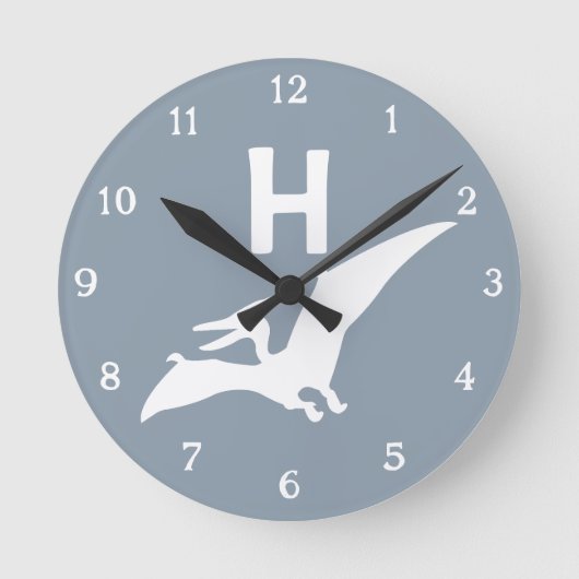 Pterodactyl Dinosaur Monogram Nursery Wall Clock Ronde Klok (Voorkant)