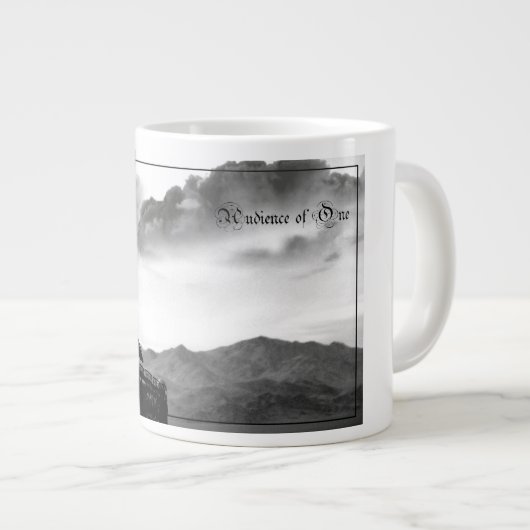 Publiek van één grote koffiekop (Voorkant rechts)