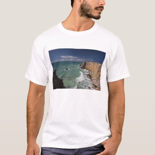Puerto Rico, westkust, Cabo Rojo, kust 2 T-shirt (Voorkant)