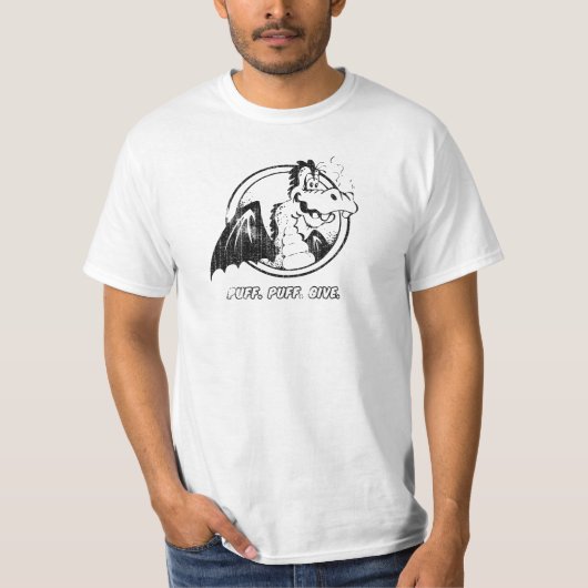 Puff. Puff. Geef. Magic Dragon T-shirt (Voorkant)
