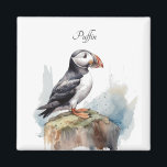 Puffin op een Rock Waterverf, op maat Magneet<br><div class="desc">Voeg een vleugje elegante charme toe aan uw koelkast, kluisje of een magnetisch oppervlak met deze waterverf papegaaienmagneet. Het serene ontwerp van de papegaaiduiker maakt van een eenvoudige magneet een uniek en artistiek statement. Deze levendige magneet van hoge kwaliteit is de perfecte manier om foto's weer te geven, notities vast...</div>