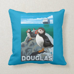 Puffins & Cruise Ship - Douglas, Alaska Kussen