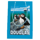 Puffins & Cruise Ship - Douglas, Alaska Medium Cadeauzakje (Achterkant)
