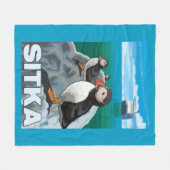 Puffins & Cruise Ship - Sitka, Alaska Fleece Deken (Voorkant (Horizontaal))