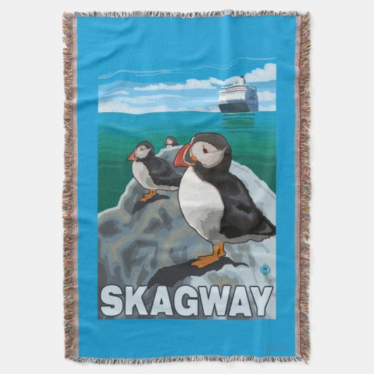 Puffins & Cruise Ship - Skagway, Alaska Deken (Voorkant Verticaal)