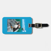 Puffins kijken naar een cruiseschip bagagelabel (Voorkant horizontaal)