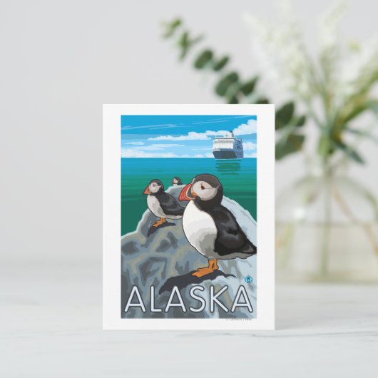 Puffins watching a Cruise Ship Briefkaart (Staand voorkant)