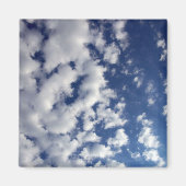 Puffy Clouds on Blue Sky Magneet (Voorkant)
