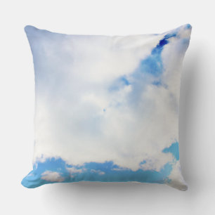 Puffy White Clouds en Blue Sky Kussen