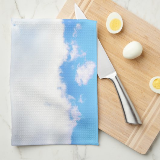 Puffy White Clouds en Blue Sky Theedoek (Quarter Fold)