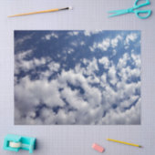 Puffy wolken op Blue Sky Tissue Paper Tissuepapier (Craft)