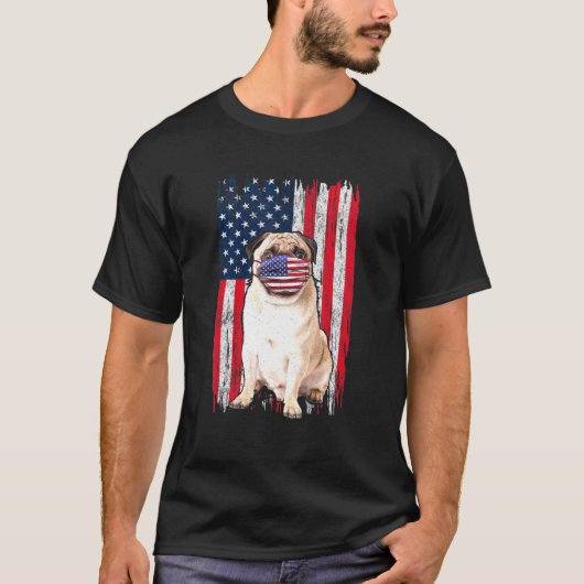 Pug American Flag Dog draagt gezichtsmasker op 4 j T-shirt (Voorkant)