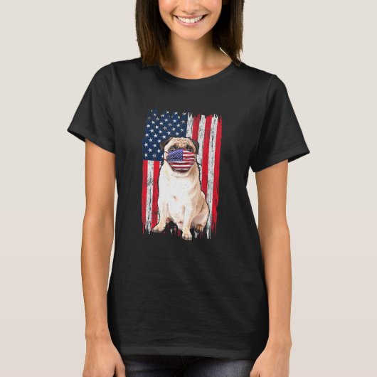 Pug American Flag Dog draagt gezichtsmasker op 4 j T-shirt (Voorkant)