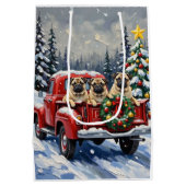 Pug Christmas Red Truck Holiday Medium Cadeauzakje (Achterkant)