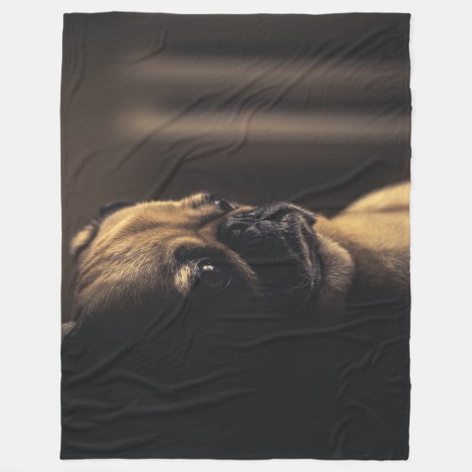 Pug Deep in gedachte Fleece Deken (Voorkant)