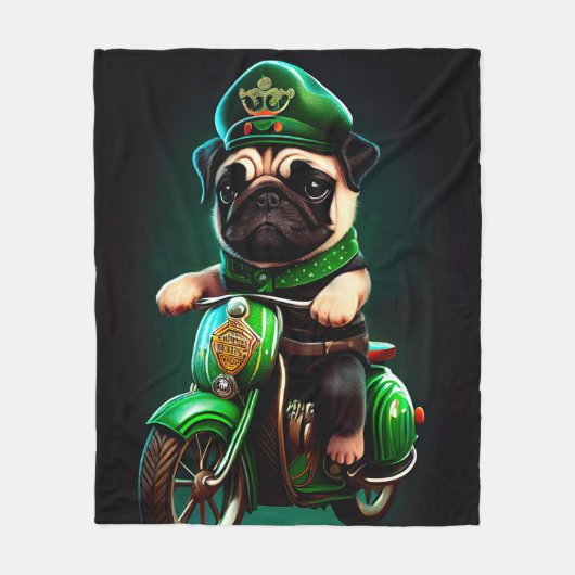 Pug Dog Driving Bike St. Patrick's Day Fleece Deken (Voorkant)