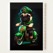 Pug Dog Driving Bike St. Patrick's Day Planner (Achterkant)