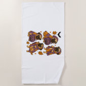 Pug Dog Ghost Halloween Spooky Strandlaken (Voorkant)