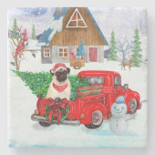 Pug Dog in kerstcadeauwagen Stenen Onderzetter (Voorkant)