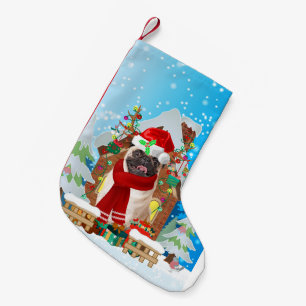Pug dog met kerstcadeaus kleine kerstsok
