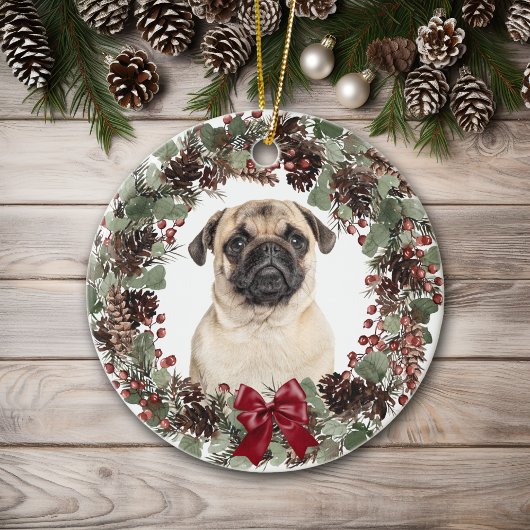 Pug Dog Red Bow Pinecone Wreath Personalized Keramisch Ornament