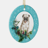 Pug Dog Snowflake Blue Lijst Holiday Bouquet Keramisch Ornament (Rechts)