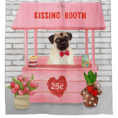 Pug Dog Valentijnsdag Kissing Booth Douchegordijn (Voorkant)