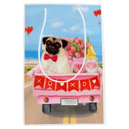 Pug Dog Valentijnsdag Truck Hearts Medium Cadeauzakje (Voorkant)