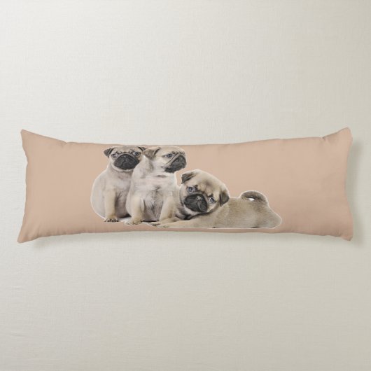 Pug Dogs Body Pillow Lichaamskussen (Voorkant)
