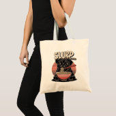 Pug eten Ramen Funny Slurp Gebeurt Tote Bag (Voorkant (product))