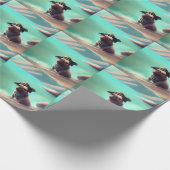 Pug geniet van strandschilderkunst cadeaupapier (Hoek)