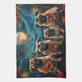 Pug Halloween Spooky Theedoek (Verticaal)