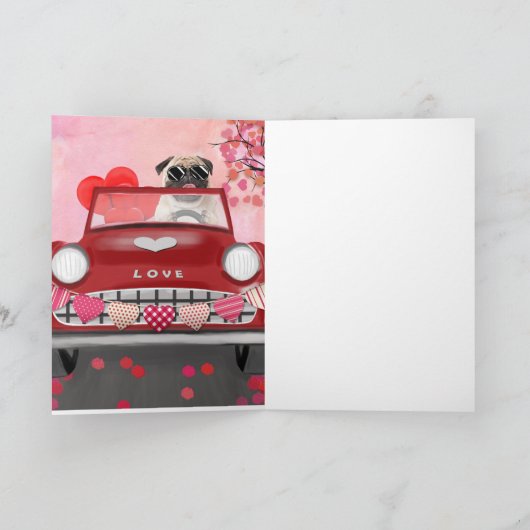 Pug Hond Auto met Hartjes Valentijnsdag   Kaart (Binnen)