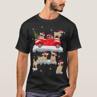 Pug Hond Bestuurt Kerstboom Rode Truck Pug Chris T-shirt