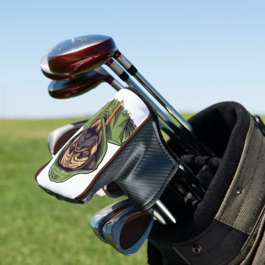 Pug Hond Dragen Groene Hoodie Golfheadcover (Insitu)