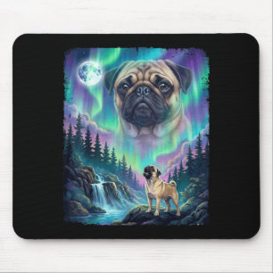 Pug-hond huilt noorderlicht aurora maan bos muismat